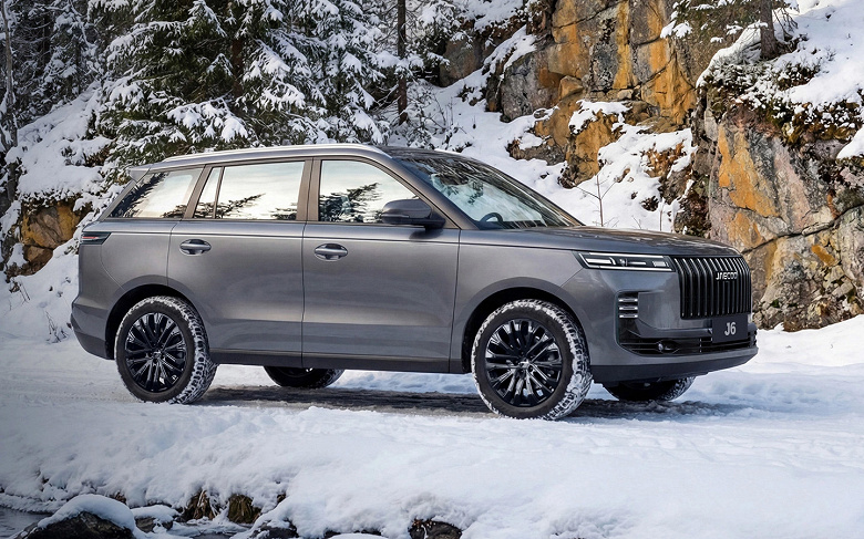 В России появится новый полноприводный кроссовер: Jaecoo J6 с четырьмя ведущими колесами будет стоить от 2,5 млн рублей